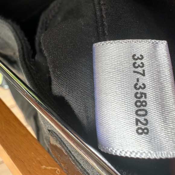 Paige Transcend Claudine Black Jean-Coated Collection-looks like leather! - Picture 15 of 16